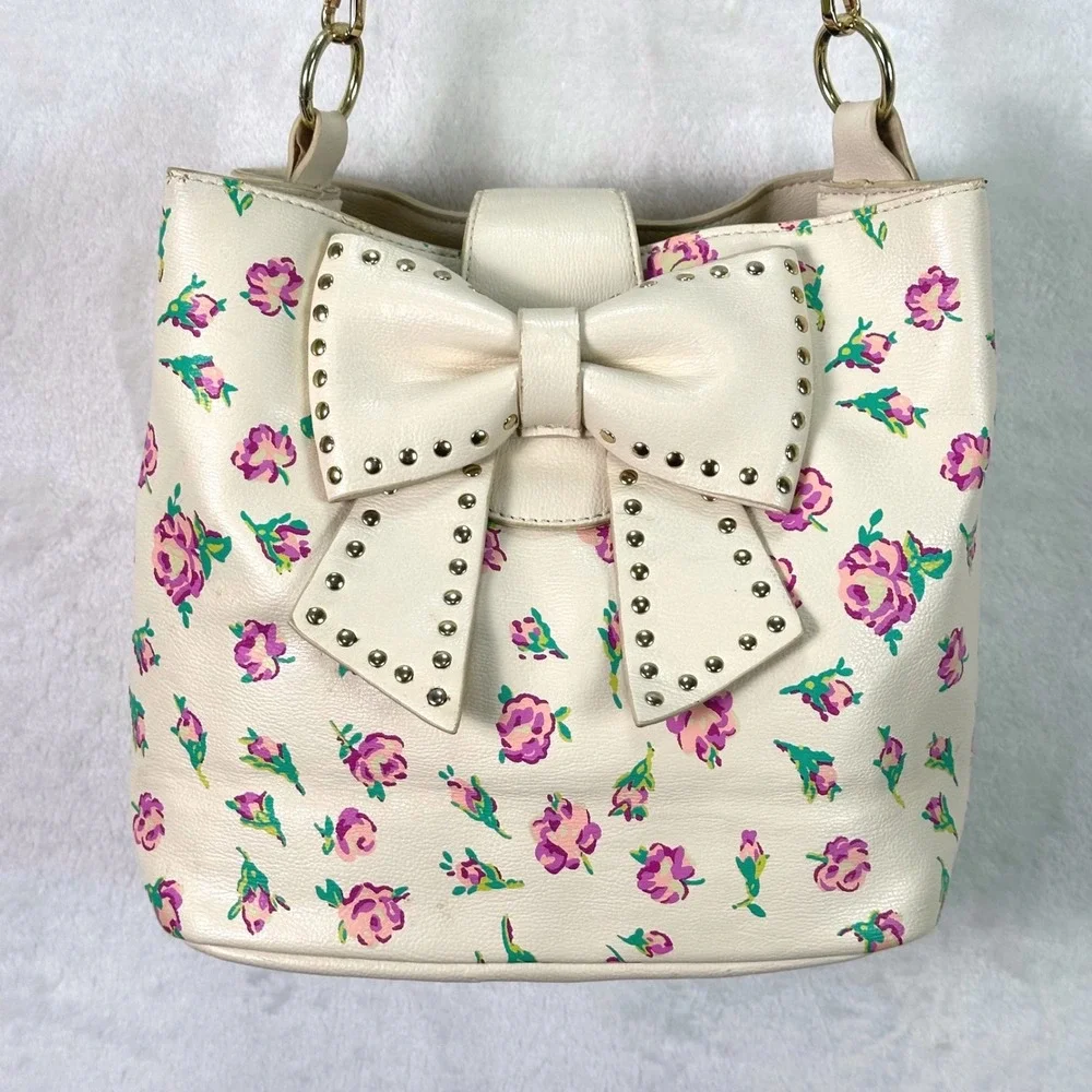Betsey Johnson betsey johnson